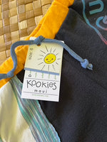Load image into Gallery viewer, Kids Size 6 &quot;Black &amp; Yellow Quicksilver&quot; Beach Comber Shorts

