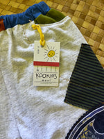 Load image into Gallery viewer, Kids Size 8 "Green &amp; Grey Carnival and Batman" Holoholo Pants
