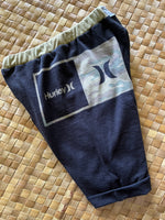 Load image into Gallery viewer, Kids Size 4 &quot;Black &amp; Blue Camo Surf&quot; Beach Comber Shorts
