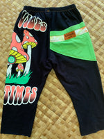 Load image into Gallery viewer, Kids Size 4 &quot;Green &amp; Black Trippy Vibes Mushrooms&quot; ʻOpihi Picker Pants
