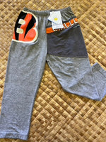 Load image into Gallery viewer, Kids Size 6 &quot;Grey &amp; Orange Tigers&quot; ʻOpihi Picker Pants

