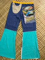 Load image into Gallery viewer, Ladies Size M &quot;Jewel Tones Beach Loving&quot; Flutter Pants
