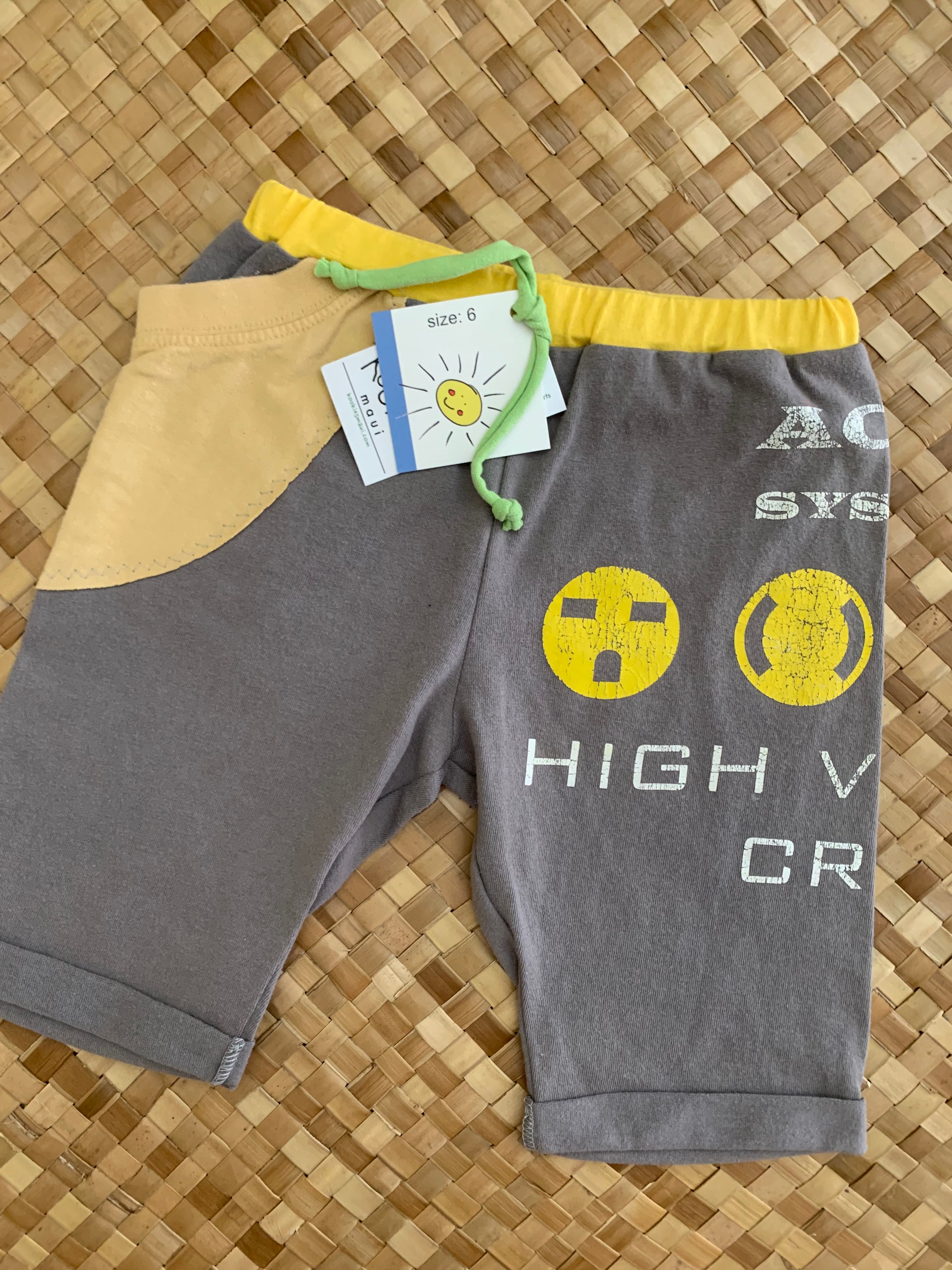 Kids Size 6 "Grey & Yellow High Voltage" Beach Comber Shorts