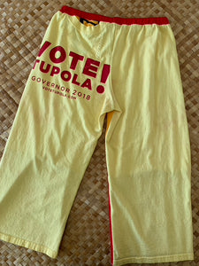Ladies Size S "Red & Yellow Iwa Bird" Breezy Capri