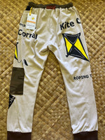 Load image into Gallery viewer, Kids Size 10 "Tan &amp; Camo Kites" Holoholo Pants
