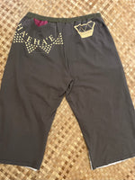 Load image into Gallery viewer, Ladies Size L &quot;Pink Camo Ukuleke and Hula&quot; Breezy Capri
