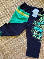 Load image into Gallery viewer, Kids Size 4 "Black &amp; Green Dragon Fish" ʻOpihi Picker Pants
