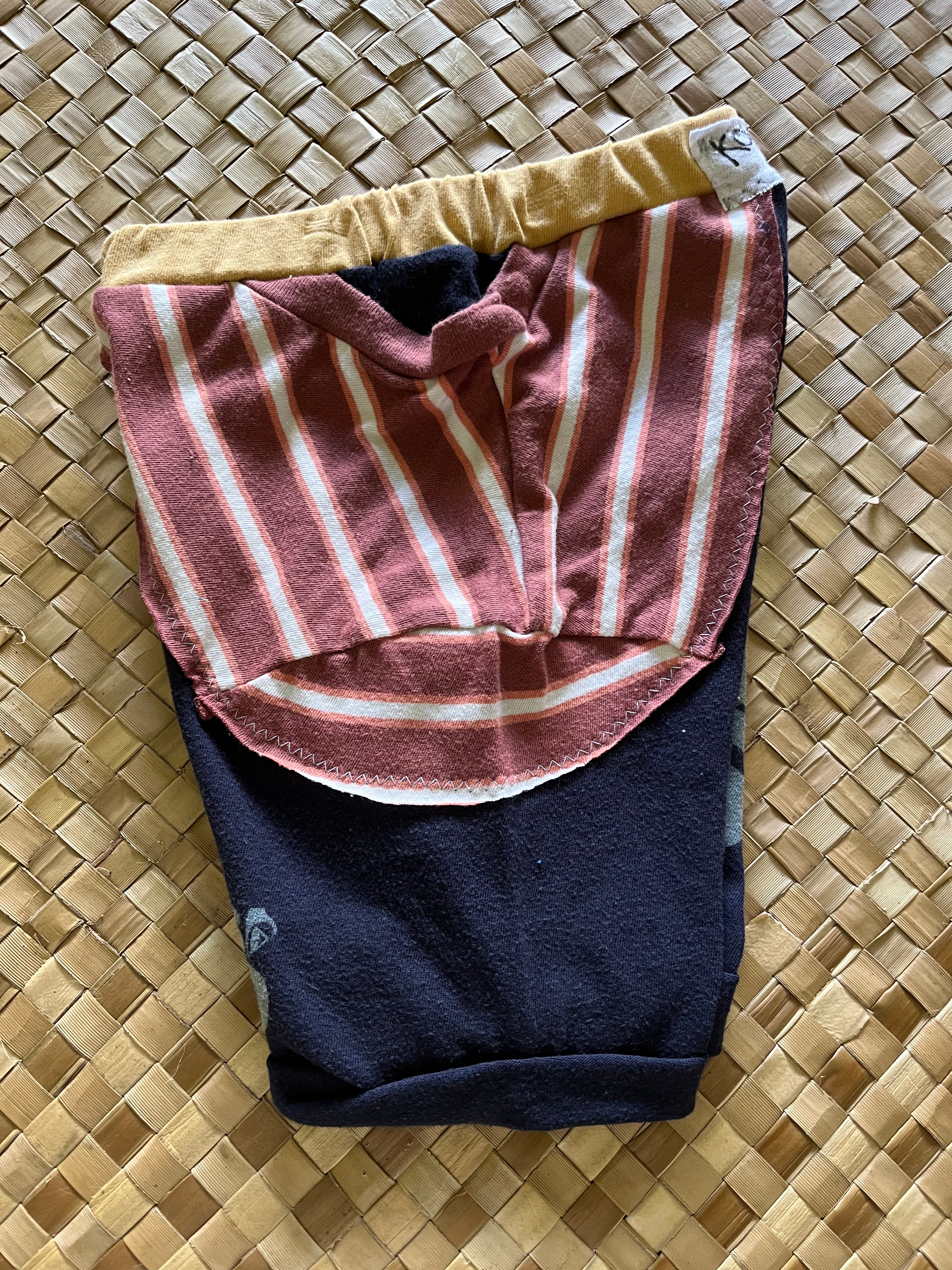 Kids Size 2 "Navy and Rust Quick Siver" Beach Comber Shorts