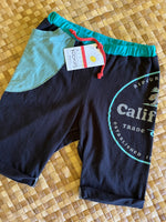 Load image into Gallery viewer, Kids Size 8 "Teal &amp; Black California Surf" Beach Comber Shorts
