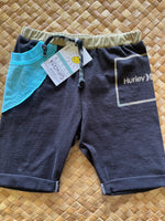 Load image into Gallery viewer, Kids Size 4 &quot;Black &amp; Blue Camo Surf&quot; Beach Comber Shorts
