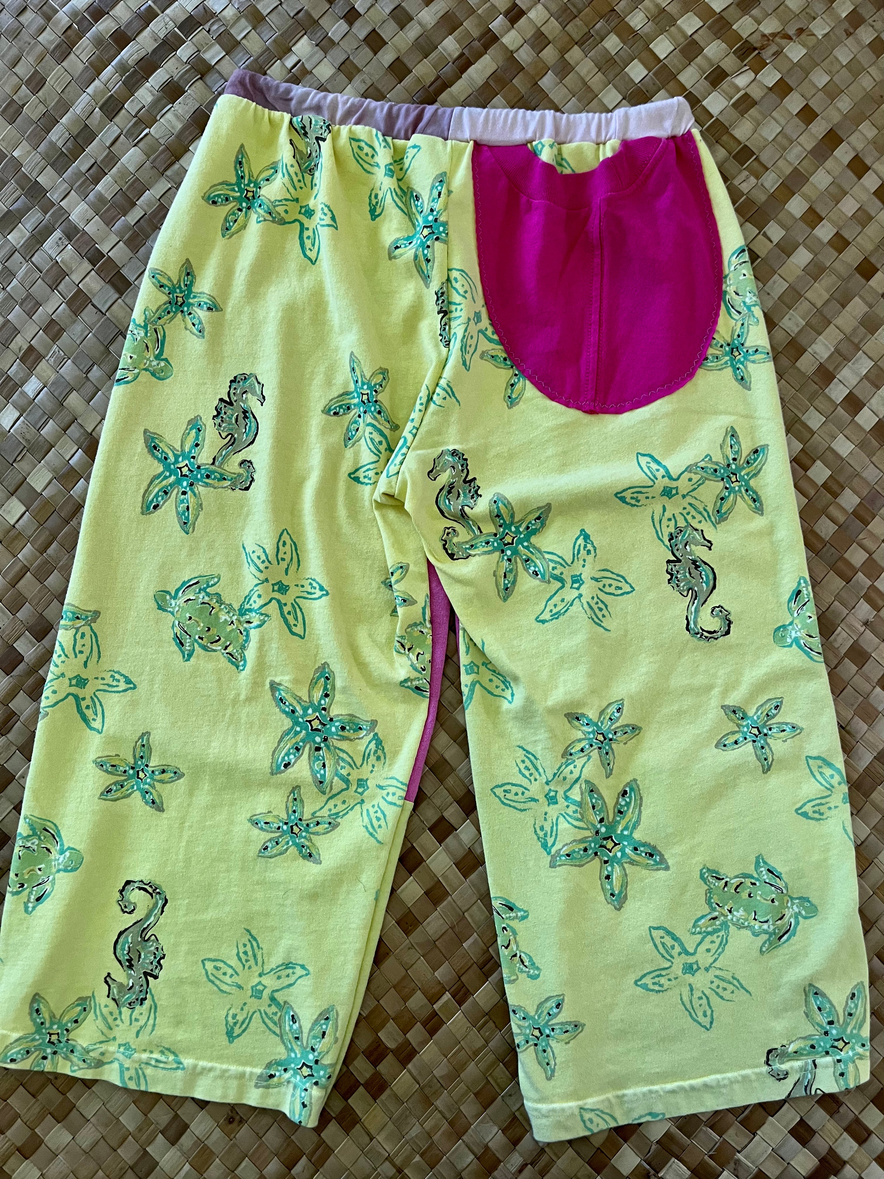 Ladies Size S "Pink & Yellow Sea Creatures" Breezy Capri