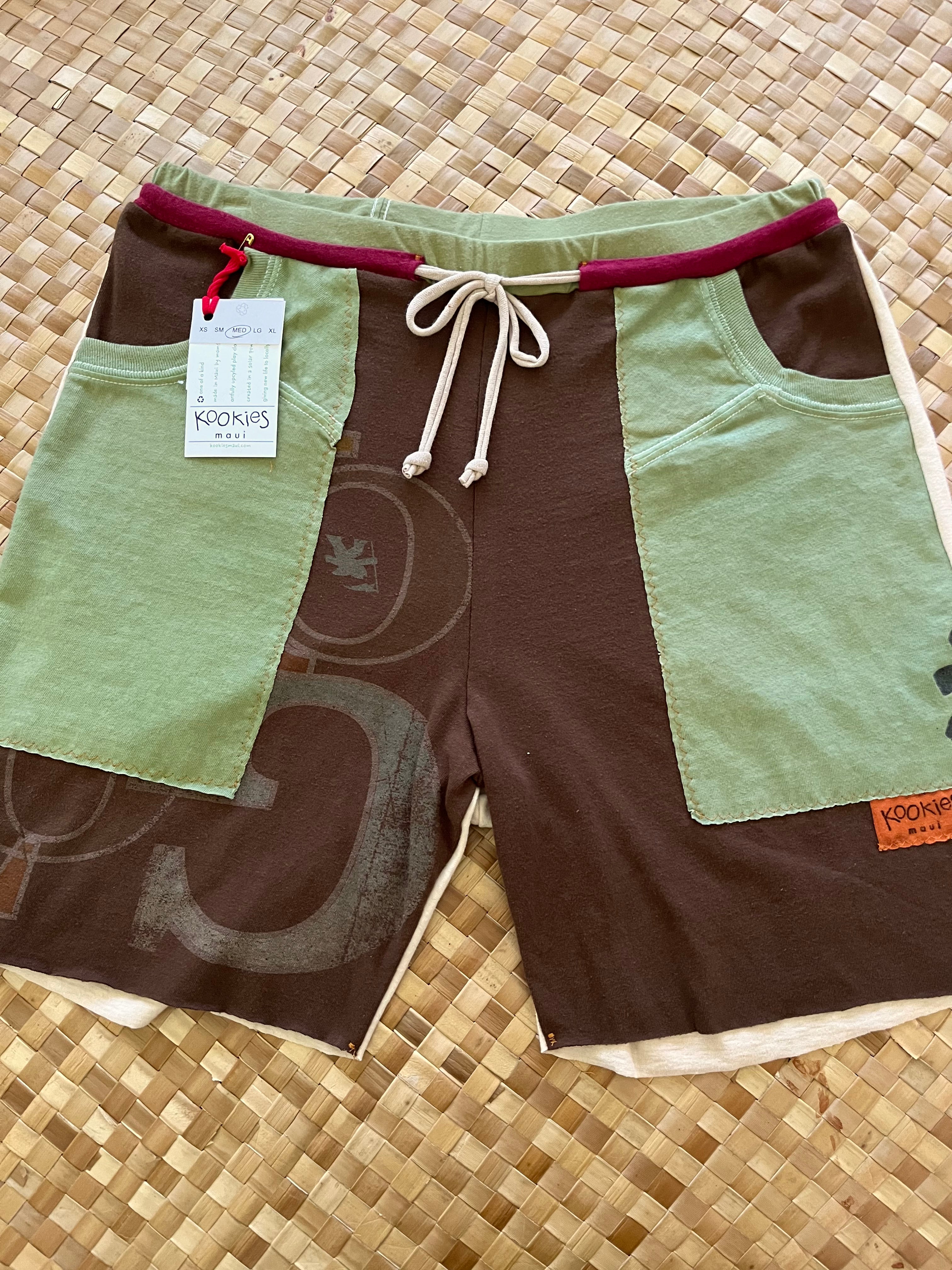 Mens Size M "Brown & Greens Sportfish Hawaii" Kanikapila Shorts