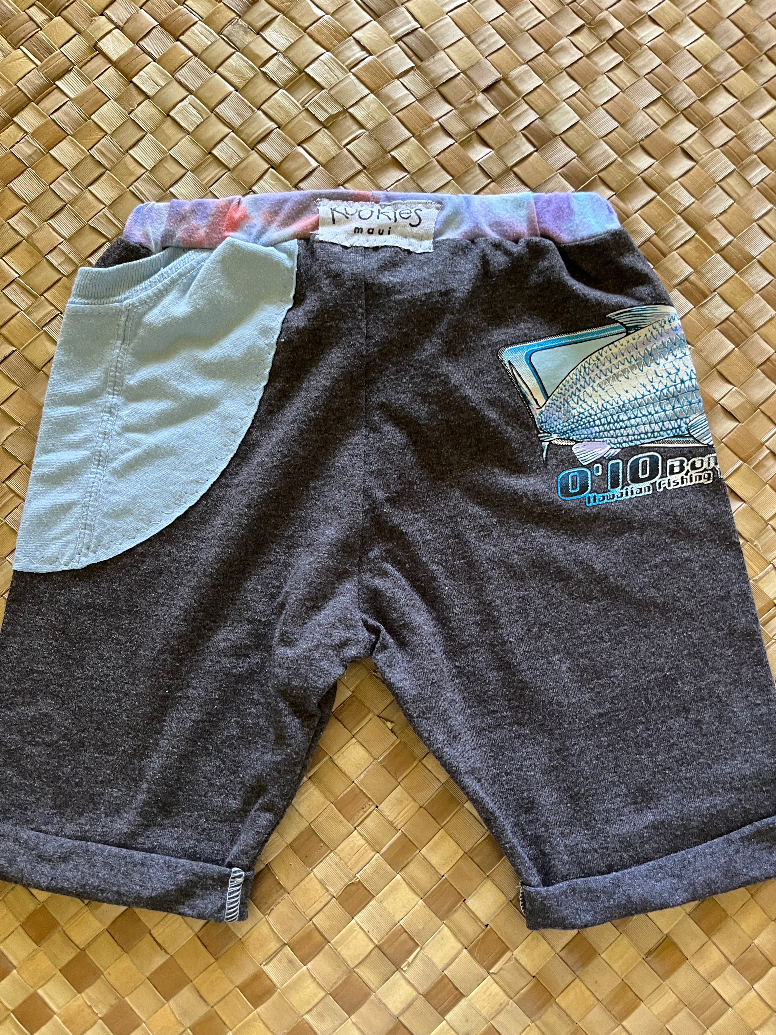 Kids Size 4 "Grey and Blue Oʻio Fishing" Beach Comber Shorts