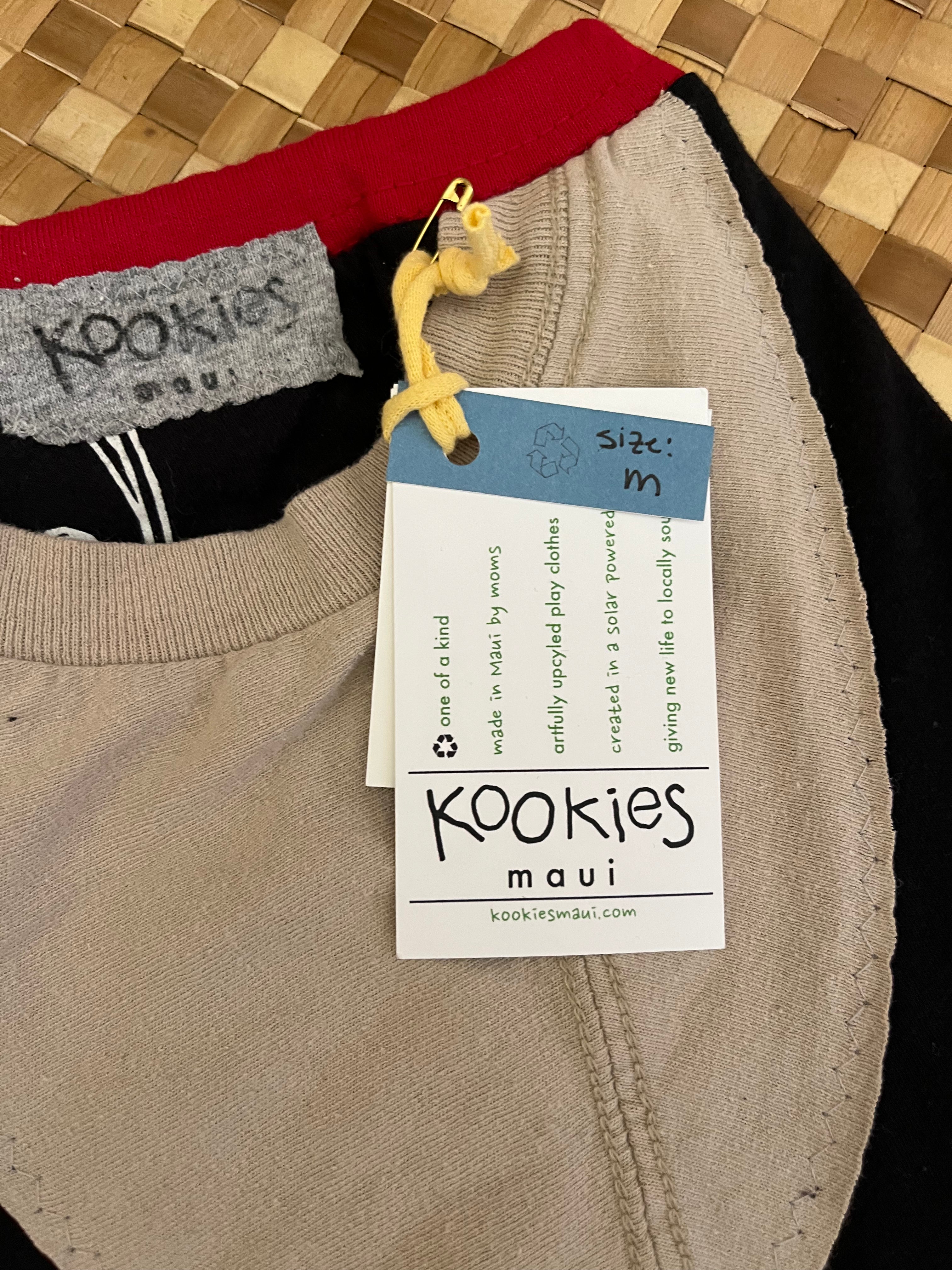 Ladies Size M "Red & Black Hula Dancer" Simple Shorty