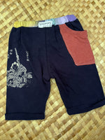 Load image into Gallery viewer, Kids Size 6 &quot;Navy &amp; Rust Japanese Figures&quot; Beach Comber Shorts
