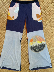 Ladies Size L "Blue & Peach Yosemite" Flutter Pants