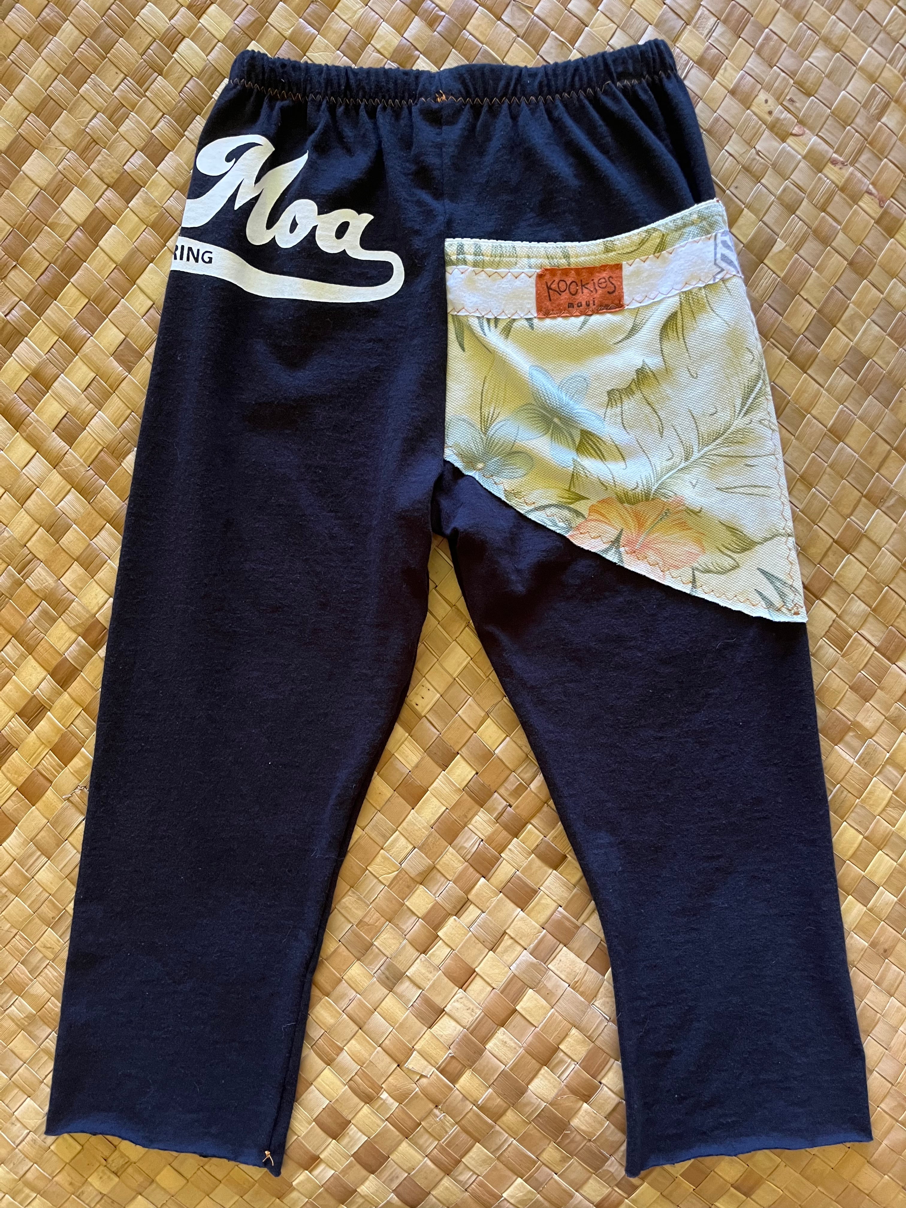 Kids Size 6 "Black & Floral Koala Moa" ʻOpihi Picker Pants