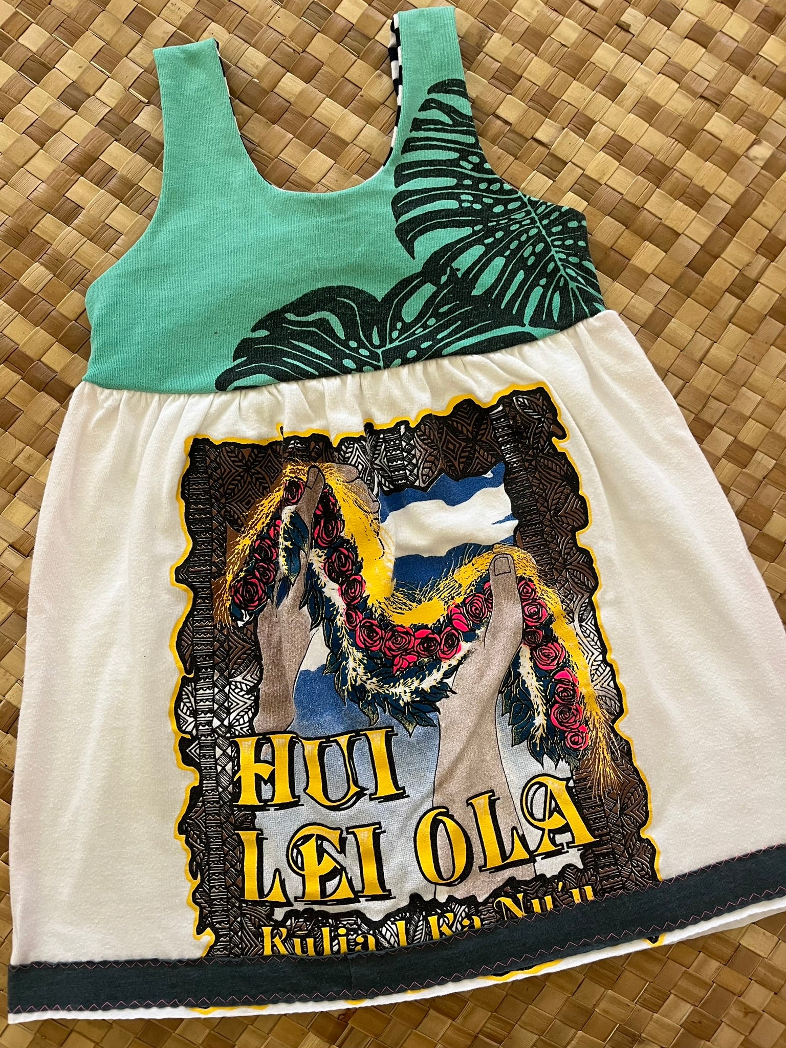 Kids Size 4 "Teal & White Hui Lei Ola" Kuʻuipo Dress