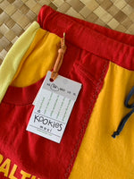 Load image into Gallery viewer, Ladies Size S &quot;Red &amp; Yellow Iwa Bird&quot; Breezy Capri
