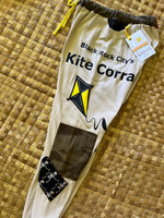 Load image into Gallery viewer, Kids Size 10 "Tan &amp; Camo Kites" Holoholo Pants
